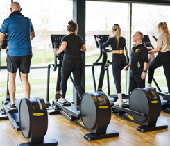 Fitnessclub Druten Crosstrainers 9